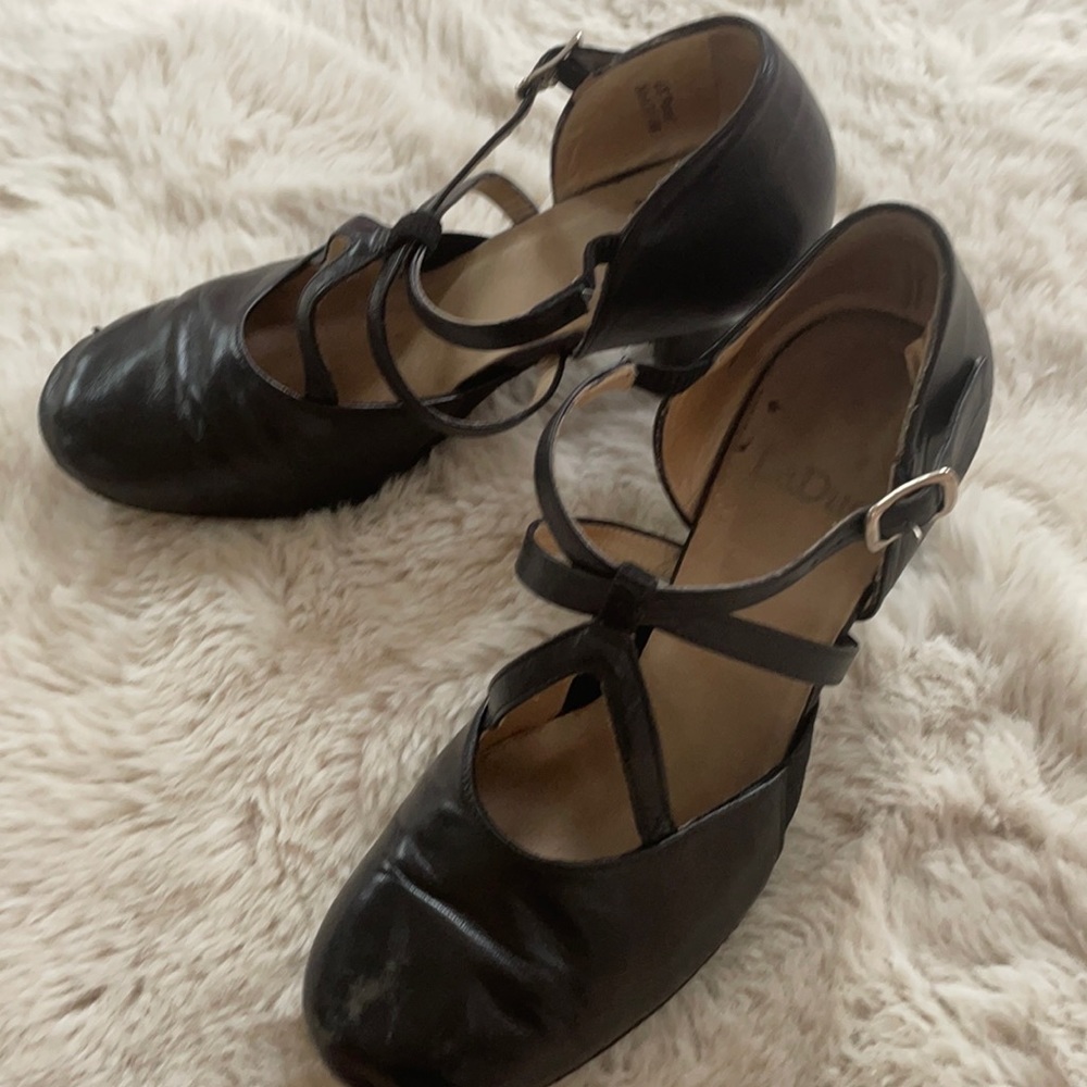 🖤laduca elizabeth 2.5 inch soft sole character shoes